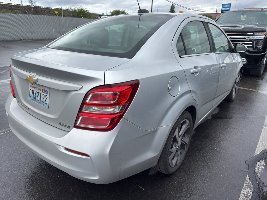 Used 2018 Chevrolet Sonic Premier FWD image 4