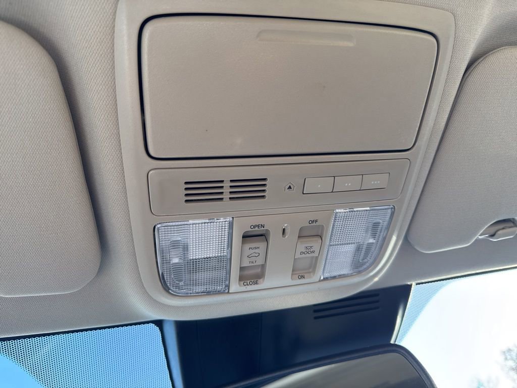 Used 2021 Honda CR-V EX-L image 38