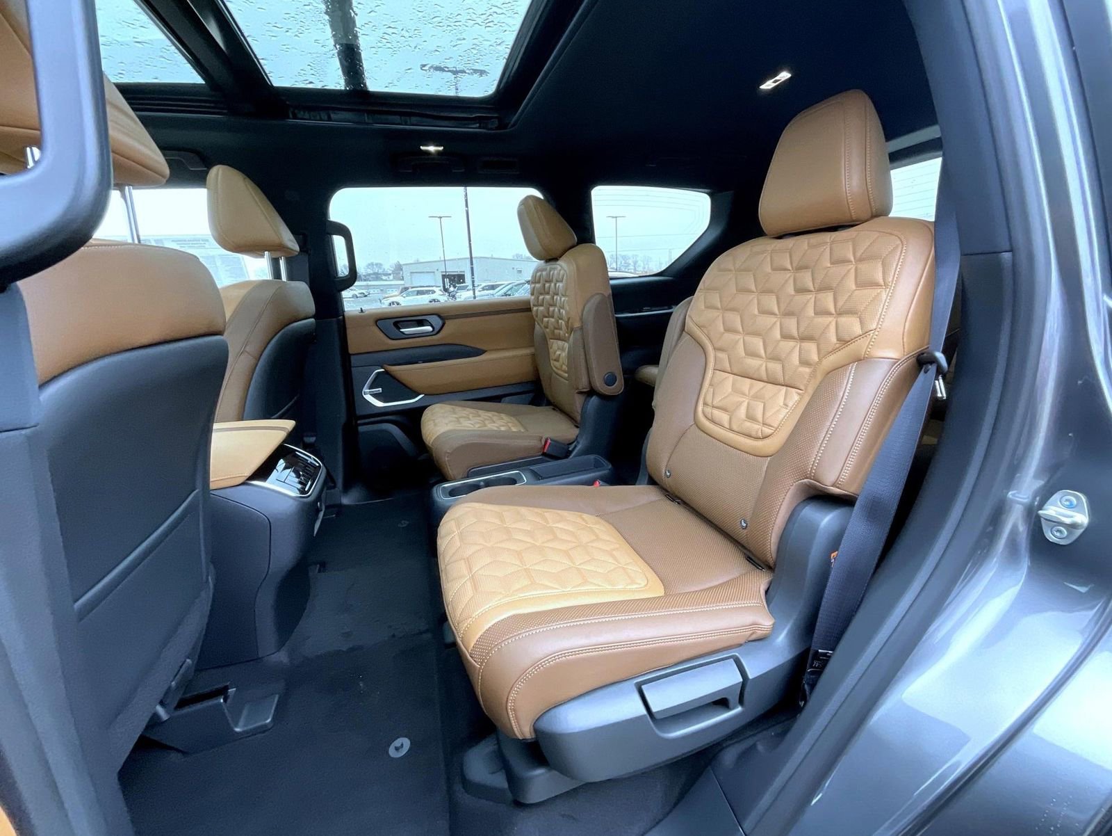 New 2026 Nissan Armada Platinum Reserve image 19