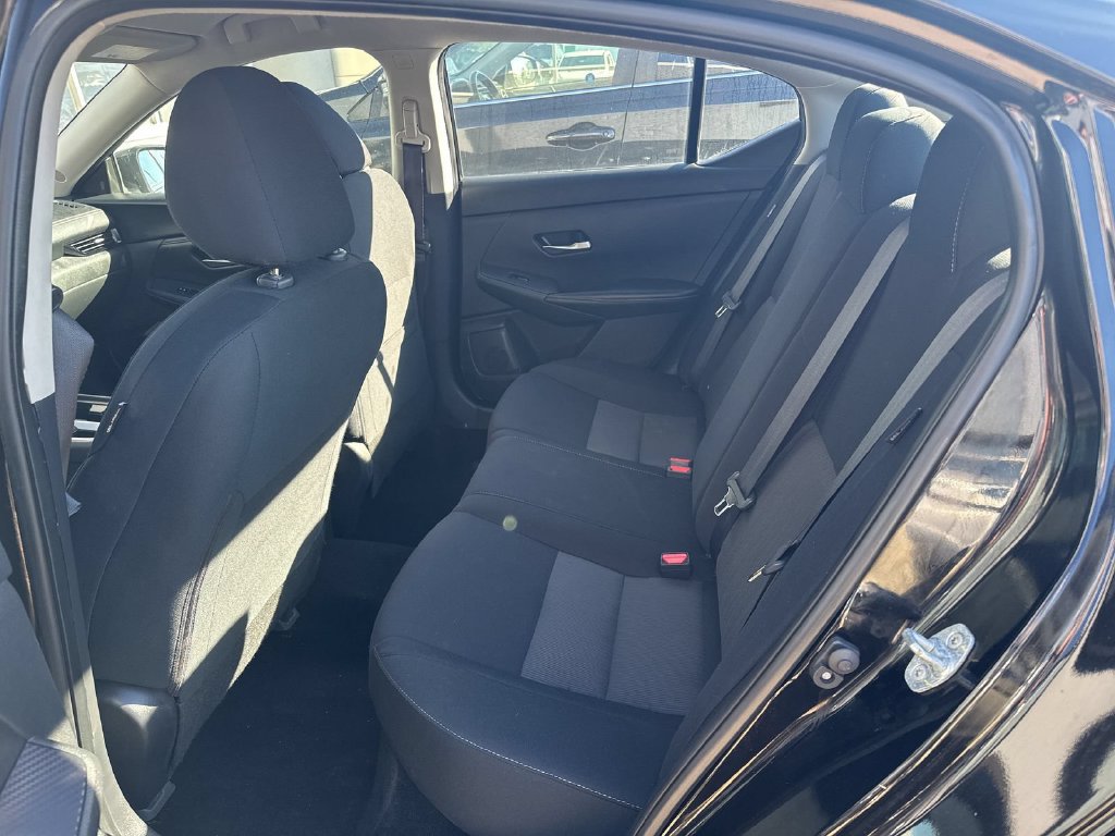 Used 2023 Nissan Sentra SV FWD image 17