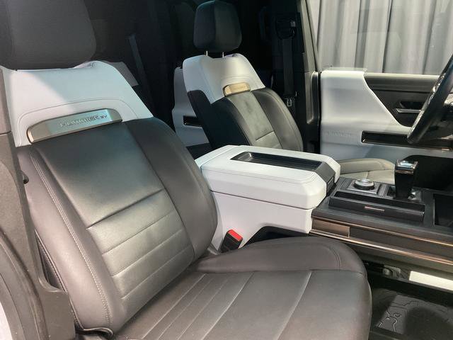 Used 2024 GMC Hummer EV 2X w/ LPO, Illumination Package AWD/4WD image 17