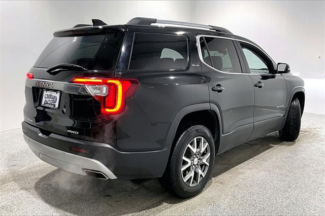 Used 2023 GMC Acadia SLE w/ LPO, Black Accent Package image 5