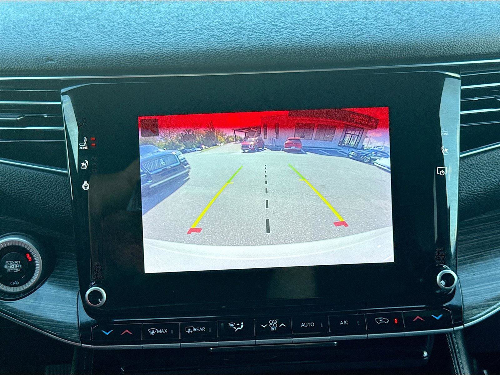 Used 2022 Jeep Wagoneer Series III image 14