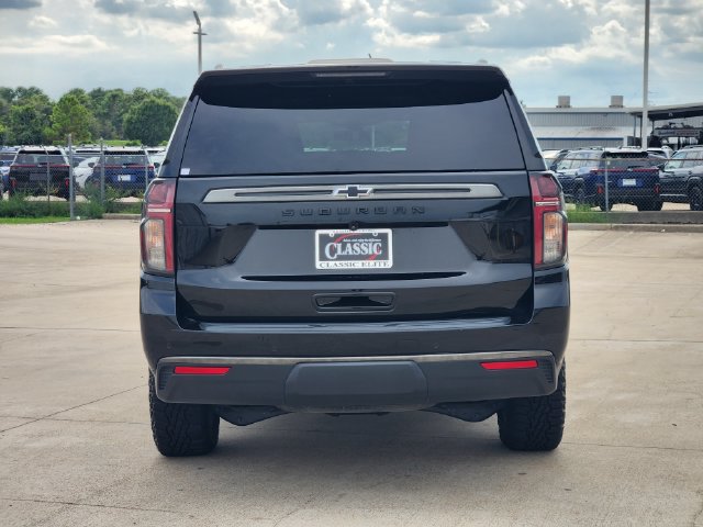 Used 2022 Chevrolet Suburban Z71 w/ Luxury Package AWD/4WD image 6