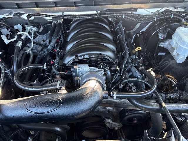 Used 2018 Chevrolet Silverado 1500 LTZ Z71 w/ Redline Edition AWD/4WD image 22
