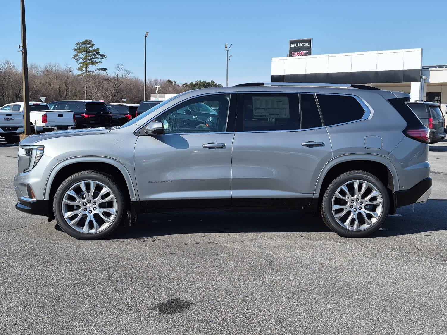 New 2026 GMC Acadia Denali w/ Super Cruise Package AWD/4WD image 5