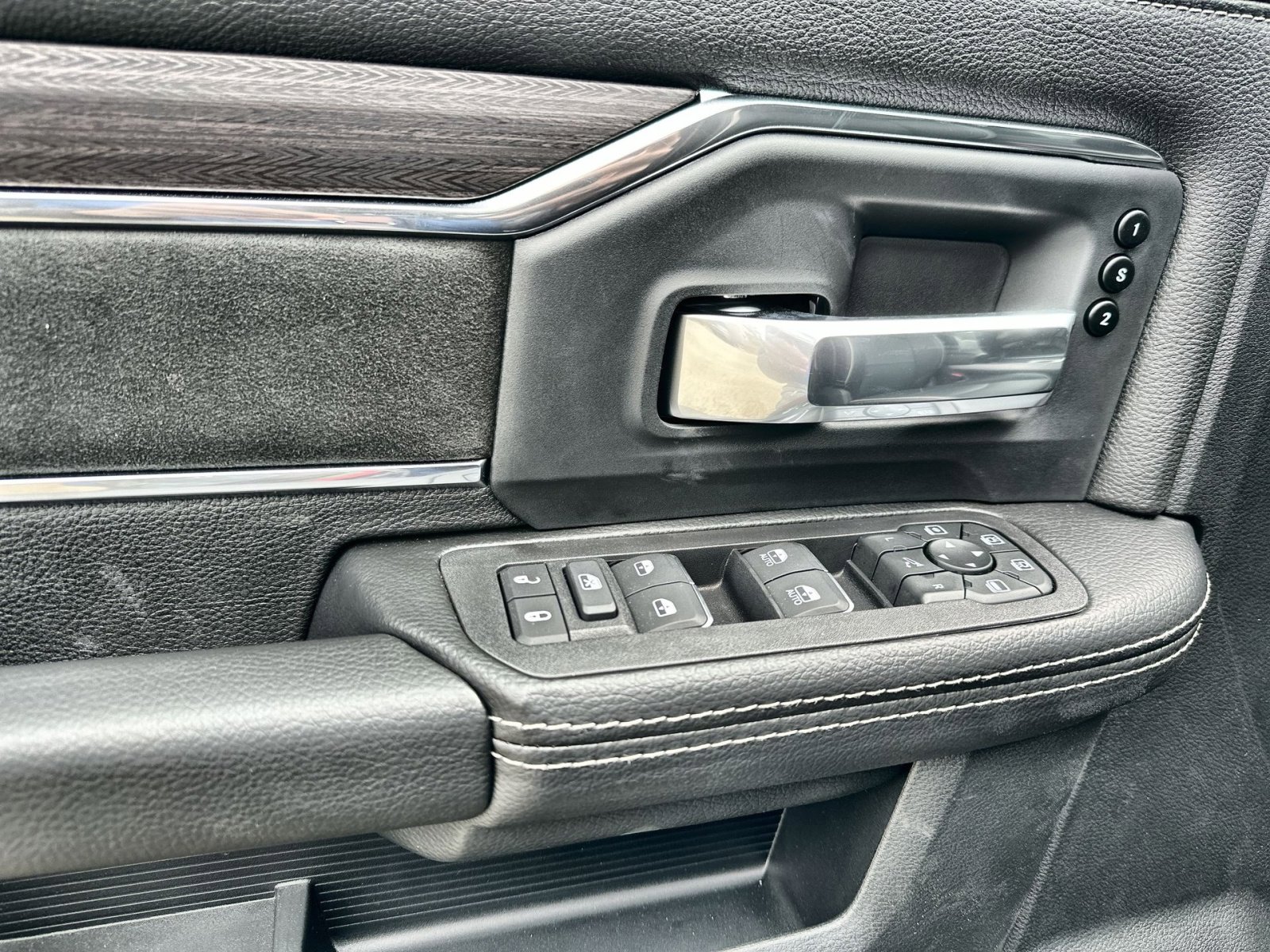 New 2026 RAM 2500 Laramie image 15