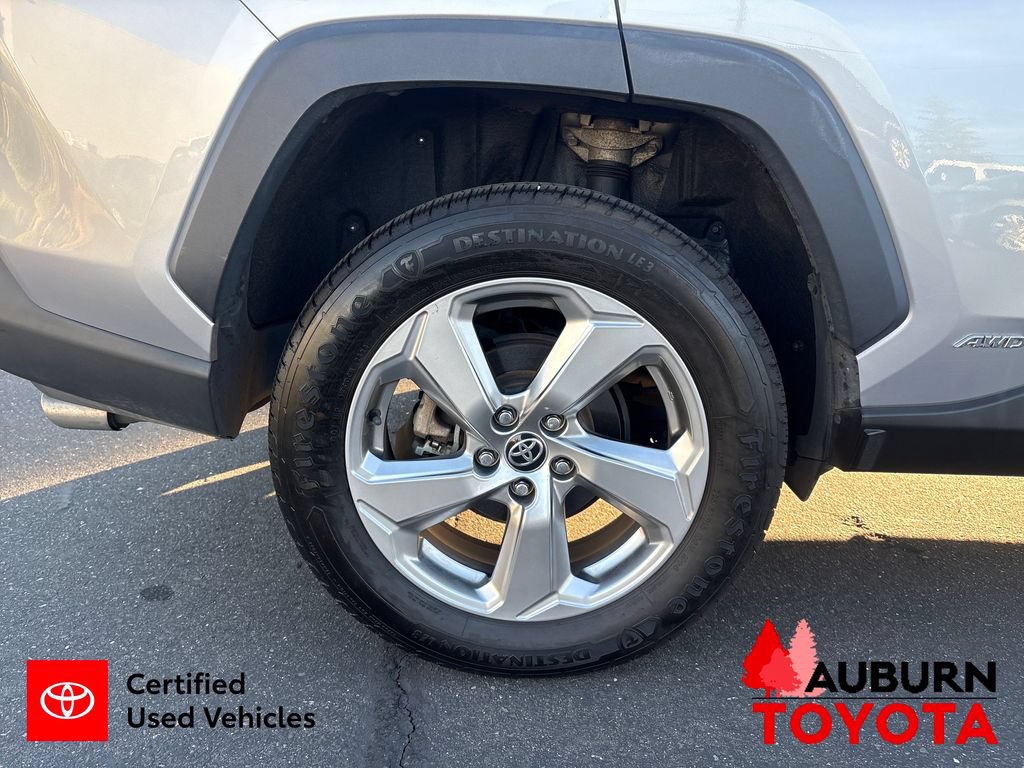 Certified 2021 Toyota RAV4 XLE Premium AWD/4WD image 13
