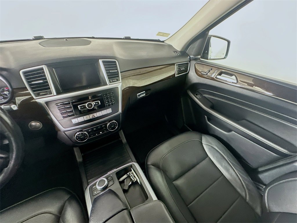 Used 2015 Mercedes-Benz ML 350 4MATIC image 11