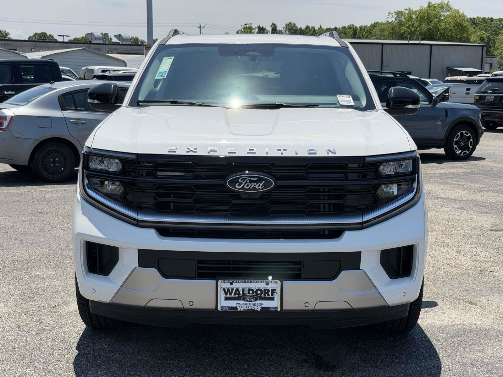 New 2026 Ford Expedition Platinum w/ Driver's Package AWD/4WD image 6