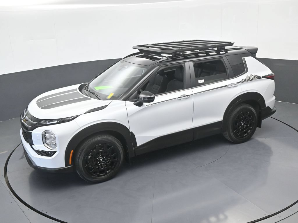 New 2026 Mitsubishi Outlander AWD image 56