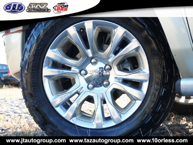 Used 2015 RAM 1500 Laramie Longhorn w/ Convenience Group AWD/4WD image 3