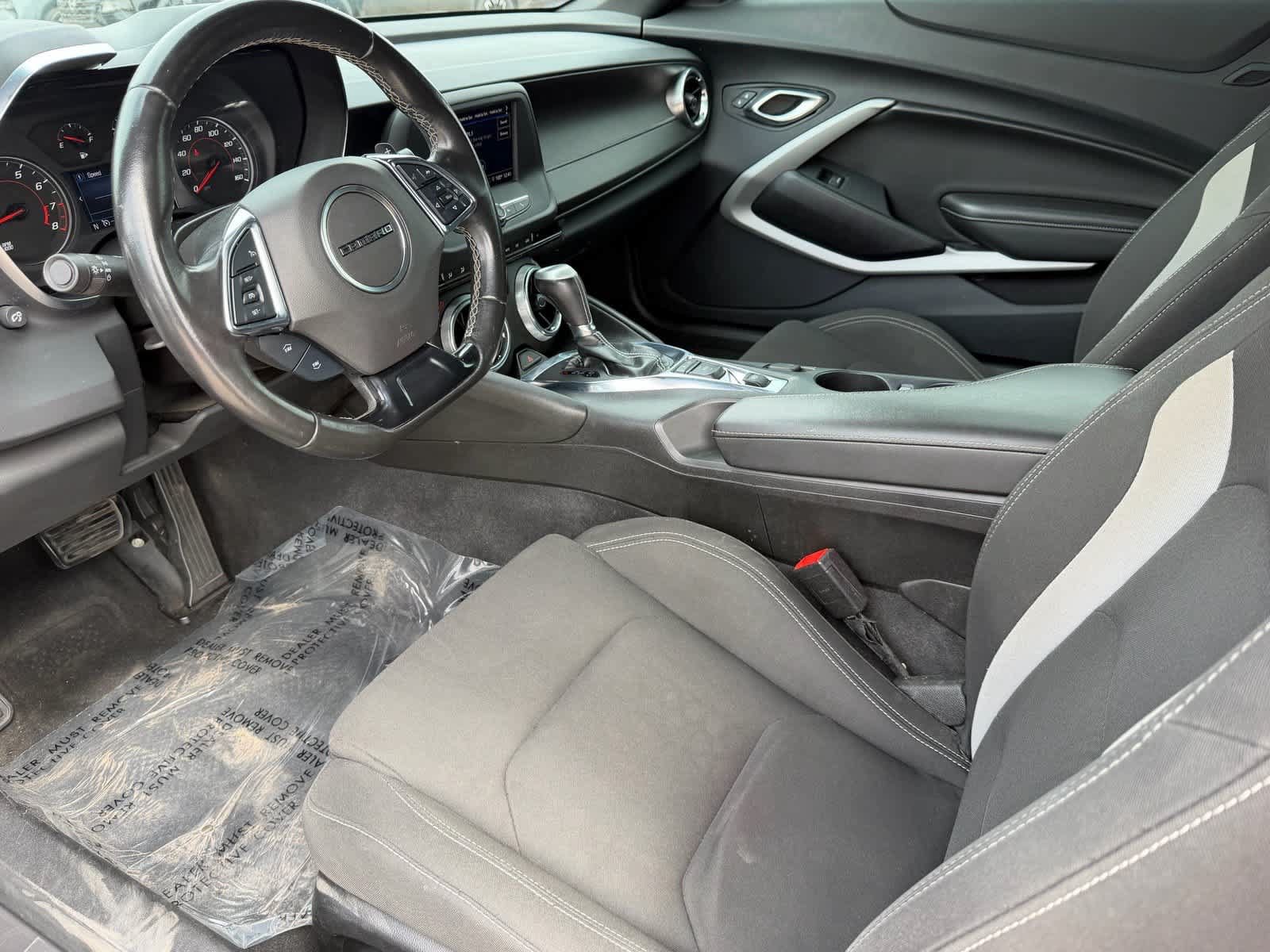 Used 2023 Chevrolet Camaro LT RWD image 17