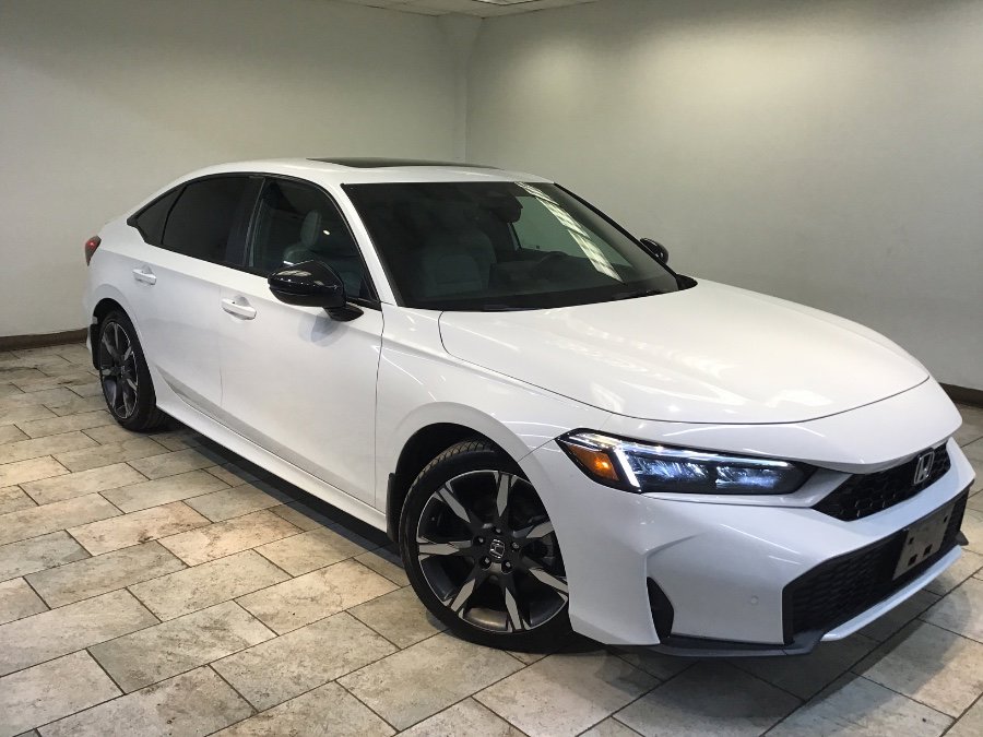 Used 2025 Honda Civic Sport Touring image 1