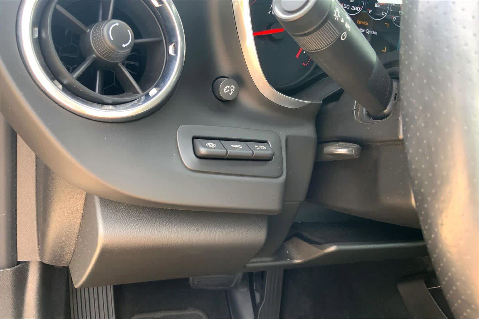 Used 2017 Chevrolet Camaro SS RWD image 33