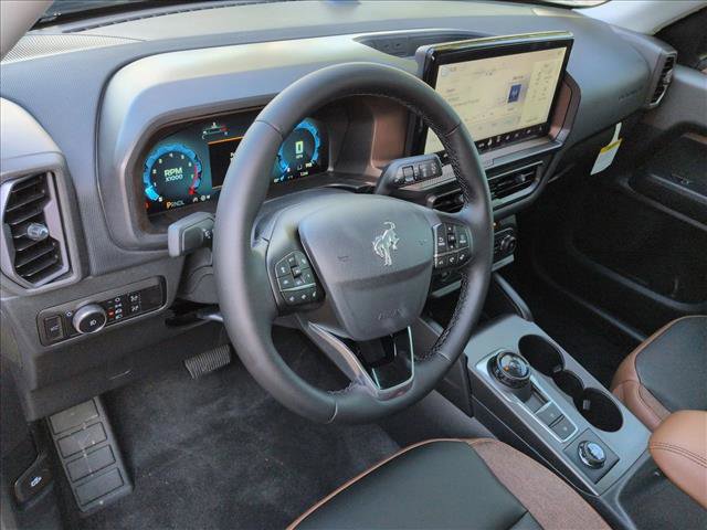 New 2025 Ford Bronco Sport Outer Banks image 3