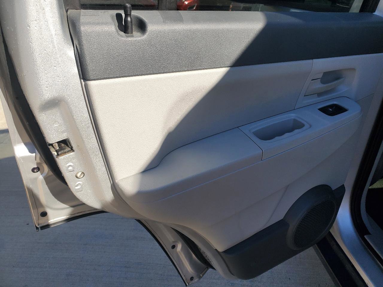 Used 2008 Jeep Liberty Sport w/ Popular Equipment Group image 12