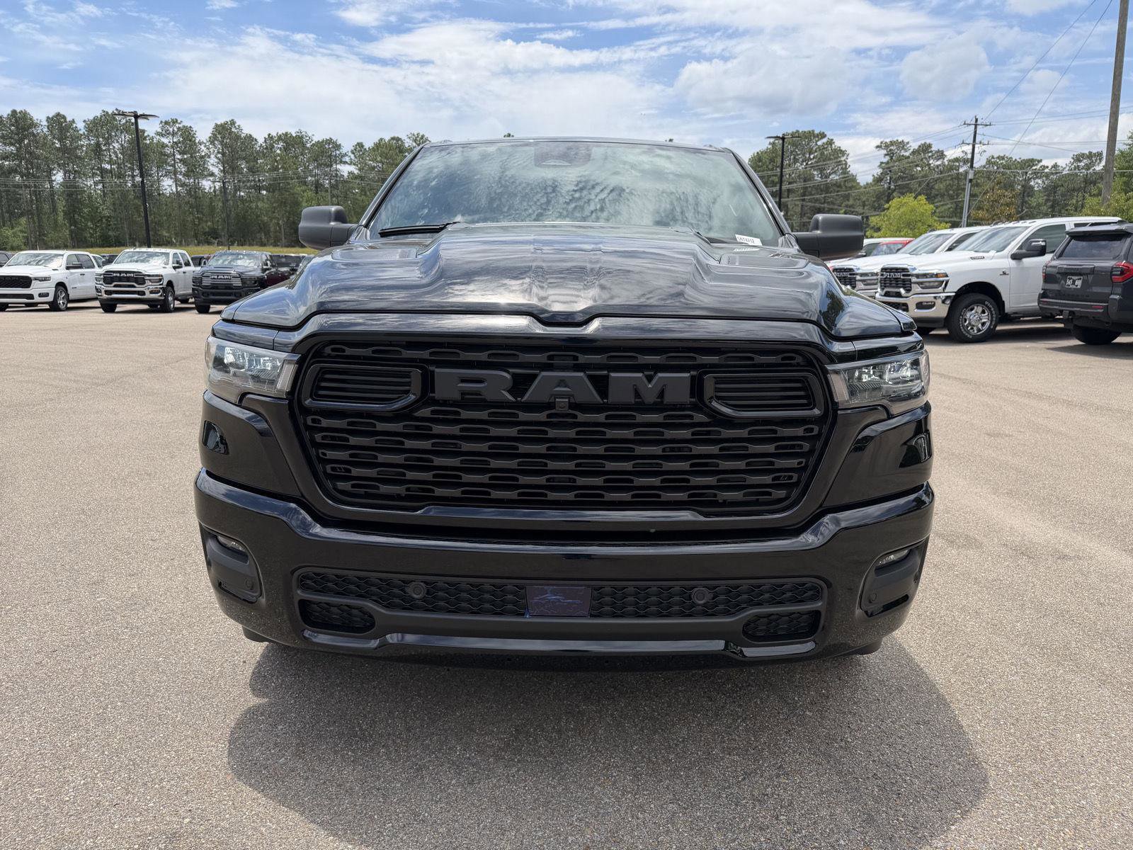 New 2026 RAM 1500 Express AWD/4WD image 2