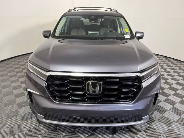 Used 2025 Honda Pilot Elite image 9