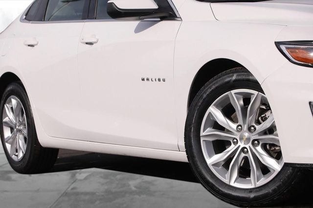 Used 2024 Chevrolet Malibu LT image 3