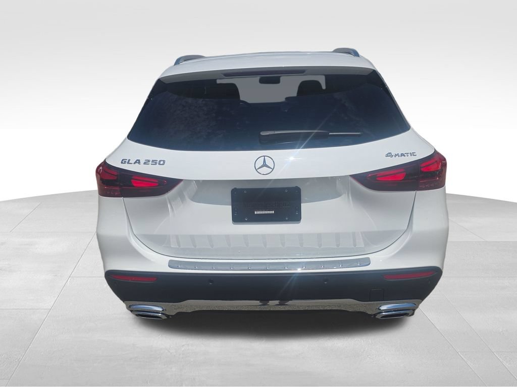 New 2026 Mercedes-Benz GLA 250 4MATIC image 4
