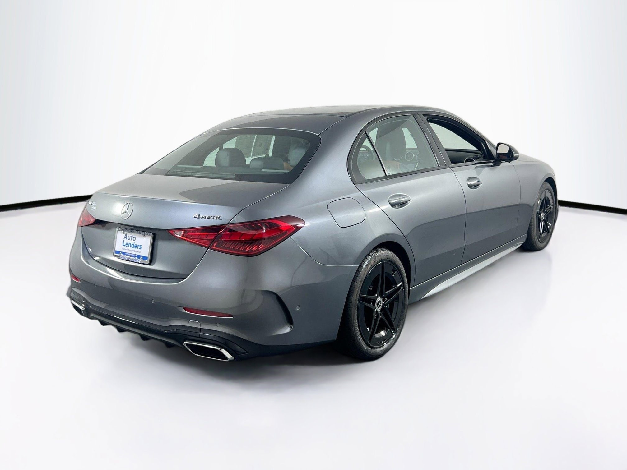 Used 2024 Mercedes-Benz C 300 4MATIC Sedan image 5