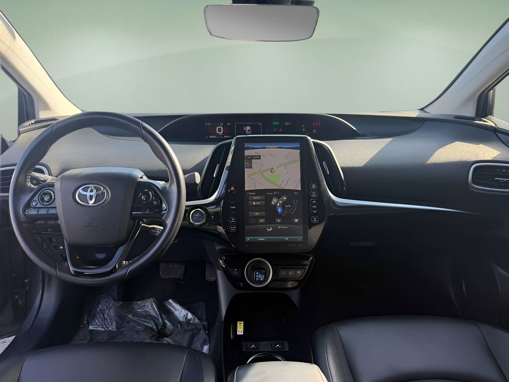 Used 2021 Toyota Prius Prime XLE FWD image 18