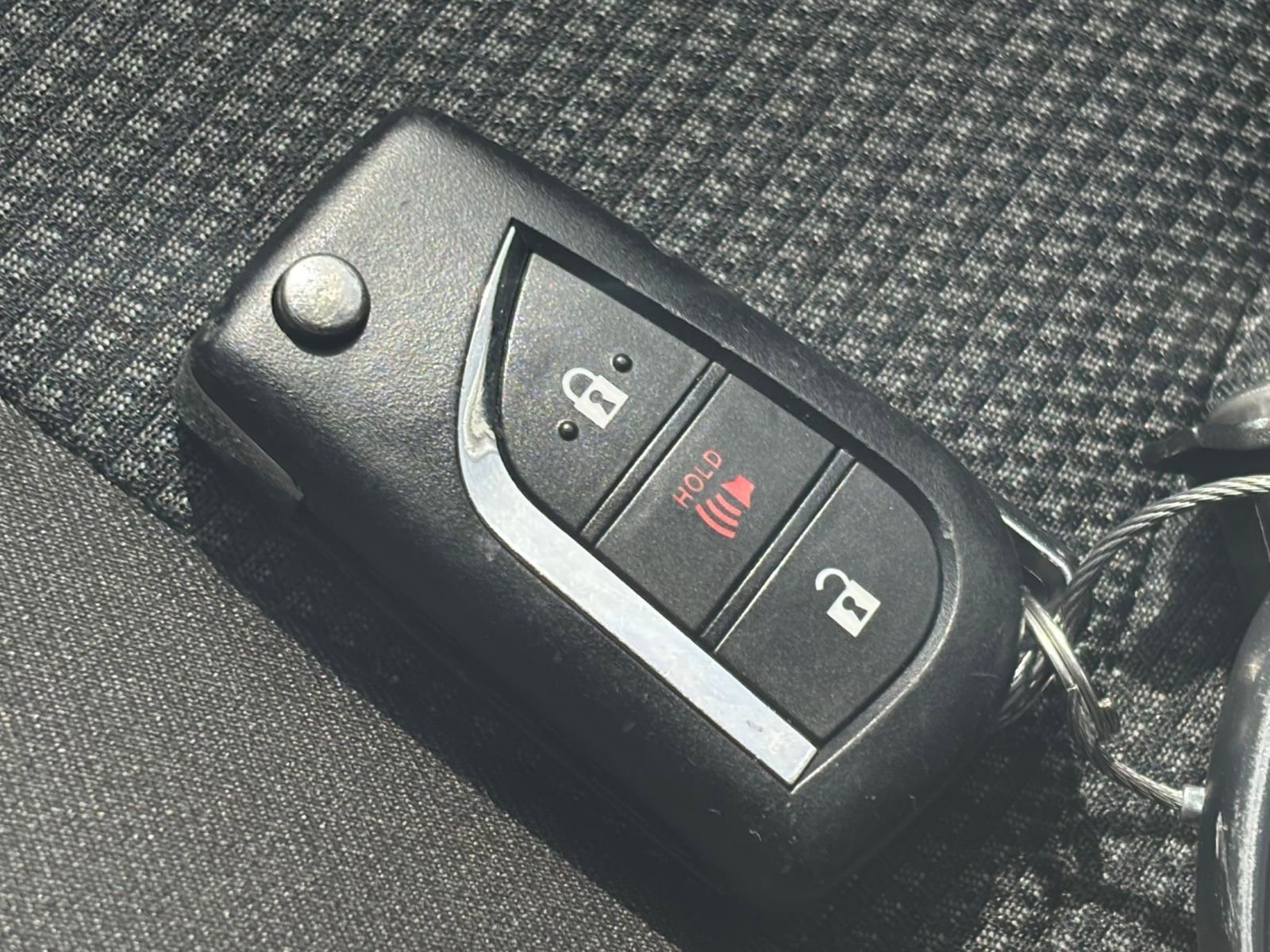 Used 2025 Toyota RAV4 LE AWD/4WD image 20