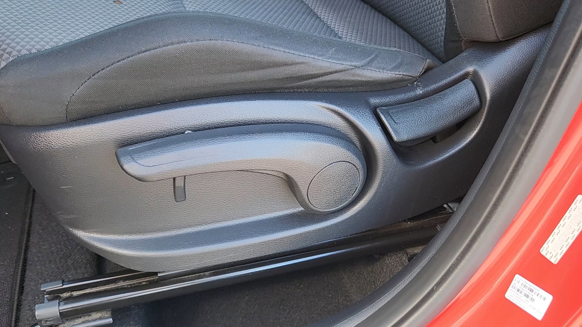 Used 2023 Kia Soul LX w/ LX Technology Package FWD image 9