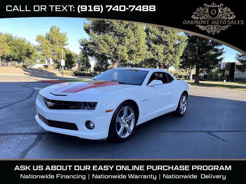 Used 2010 Chevrolet Camaro SS w/ RS Package RWD image 3