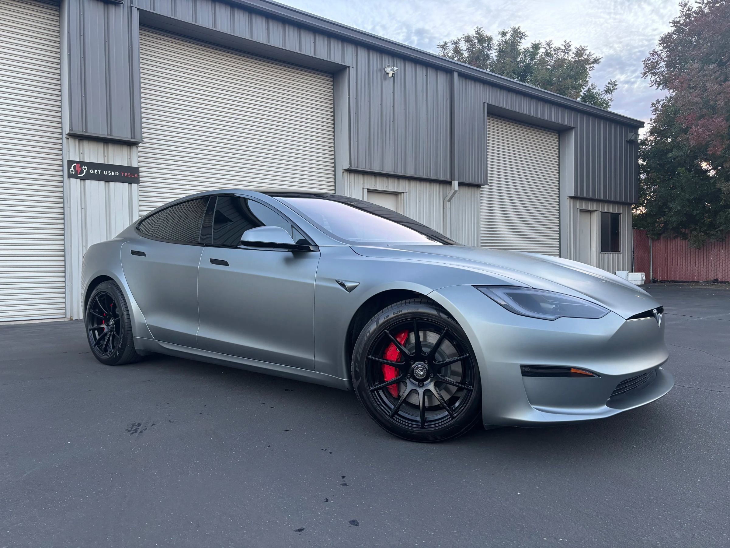 Used 2024 Tesla Model S Plaid image 2