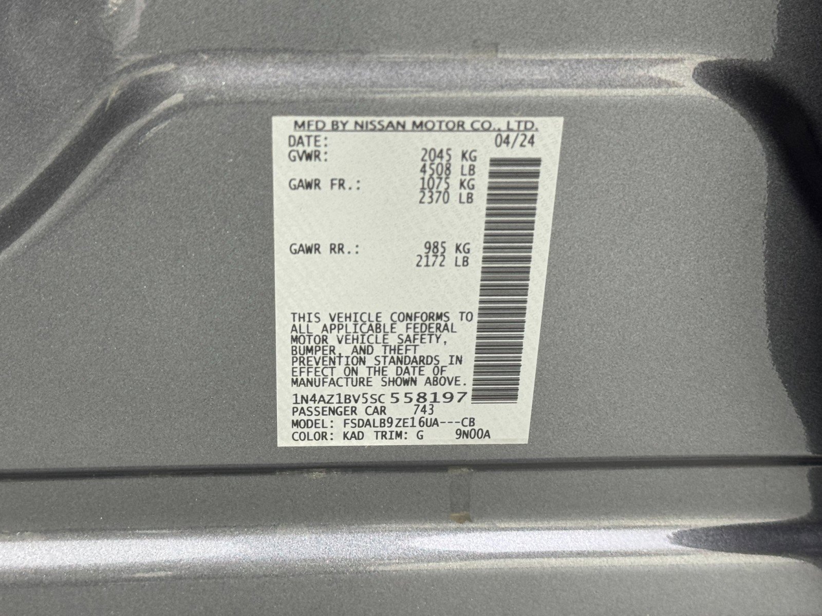 Used 2025 Nissan Leaf S image 38