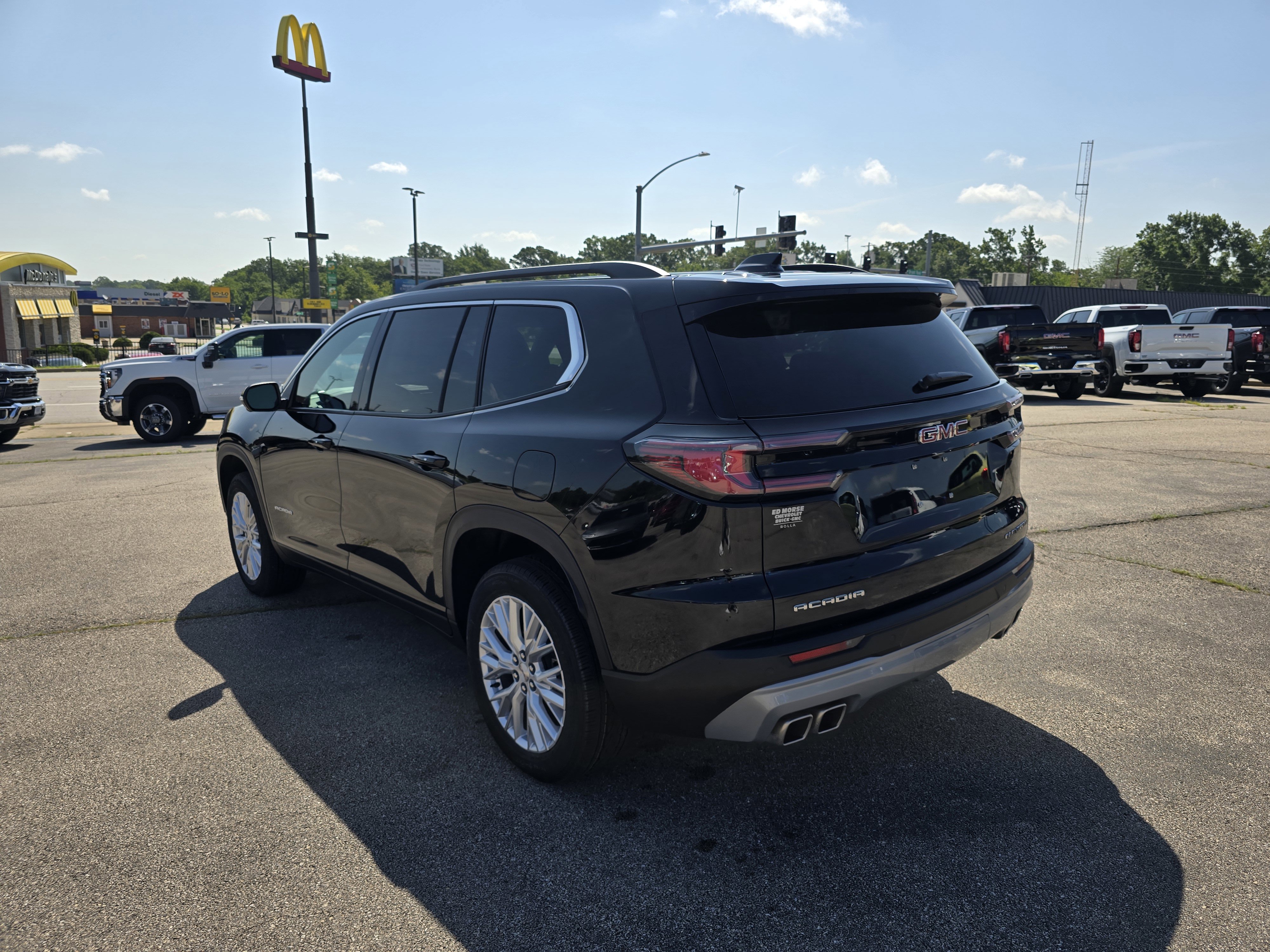 New 2025 GMC Acadia Elevation w/ Elevation Premium Package image 5