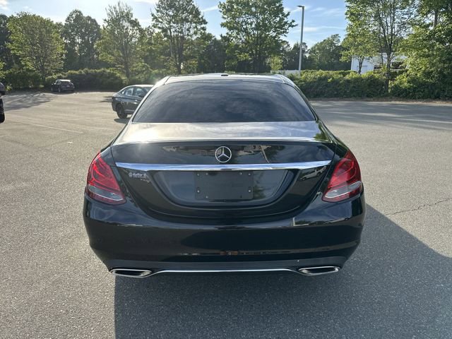 Used 2018 Mercedes-Benz C 300 Sedan w/ Multimedia Package image 4