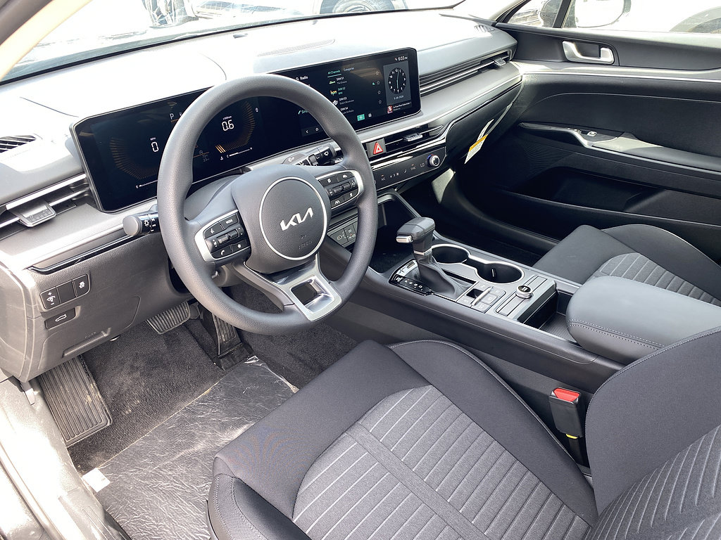 New 2026 Kia K5 LXS FWD image 13
