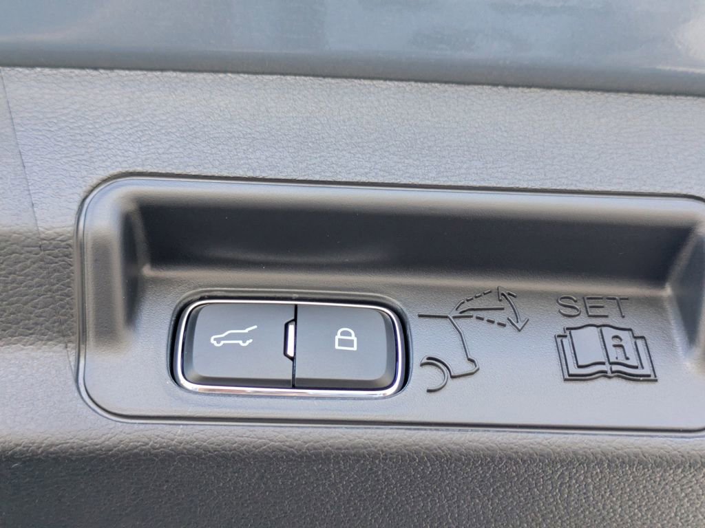 New 2026 Ford Explorer ST image 15