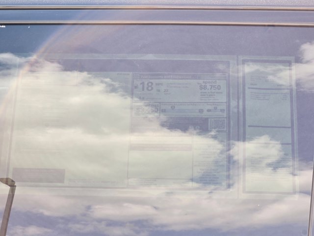 New 2026 Land Rover Range Rover Long Wheelbase SE image 18