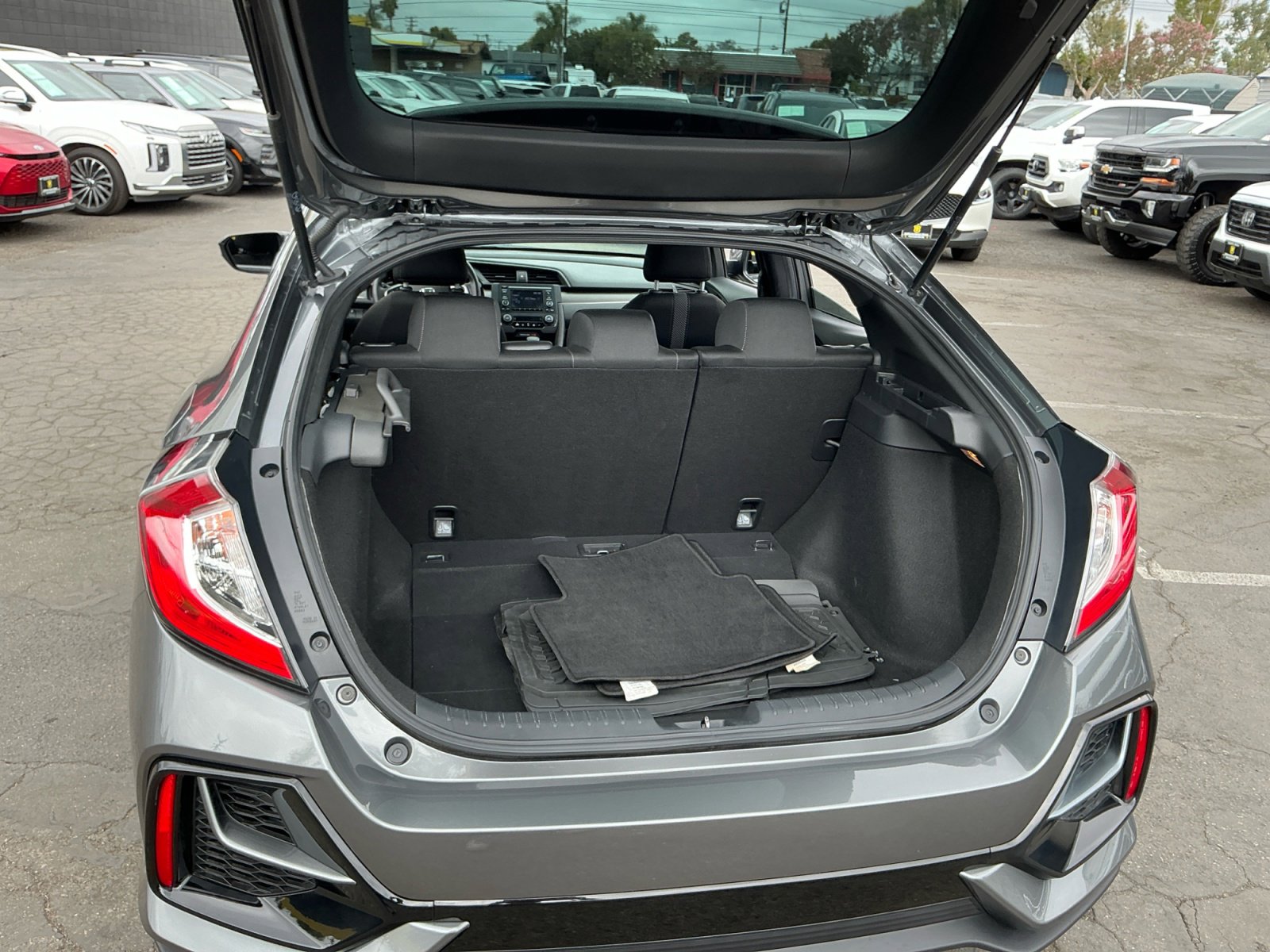 Used 2020 Honda Civic LX image 25