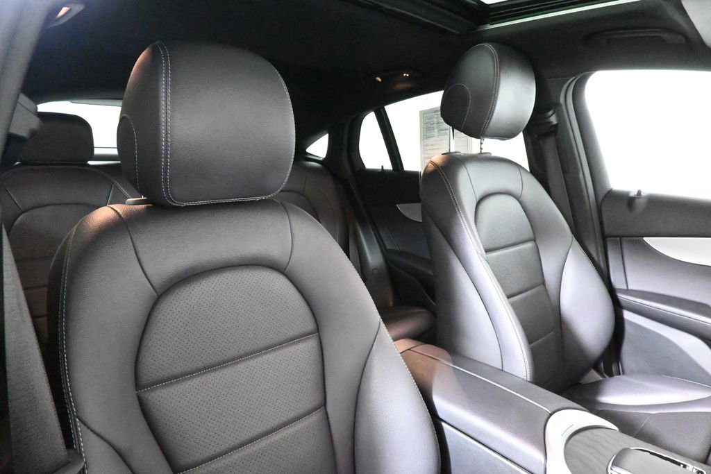 Certified 2023 Mercedes-Benz GLC 300 4MATIC Coupe image 32