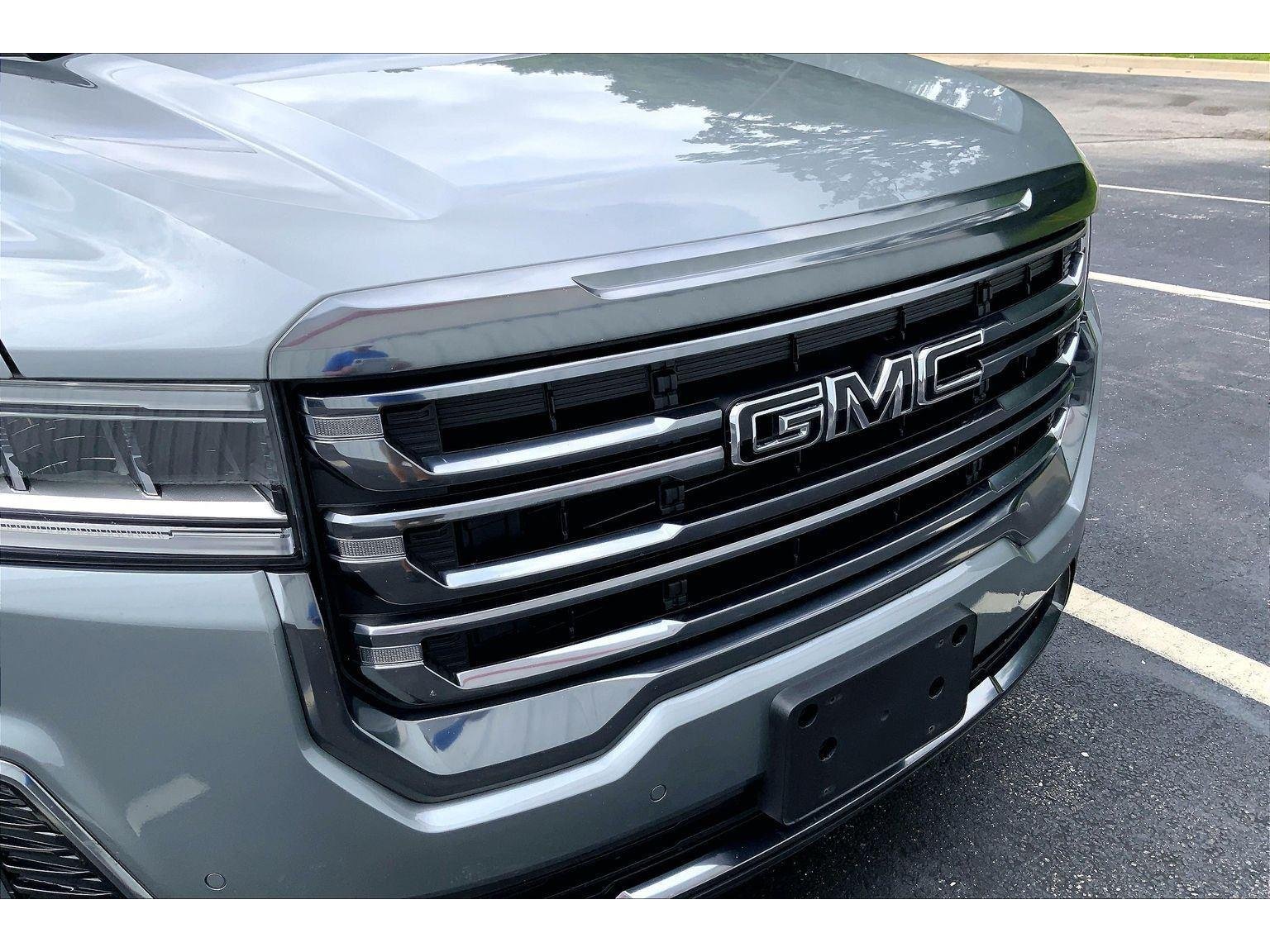 Used 2023 GMC Acadia AT4 w/ Preferred Package AWD/4WD image 30