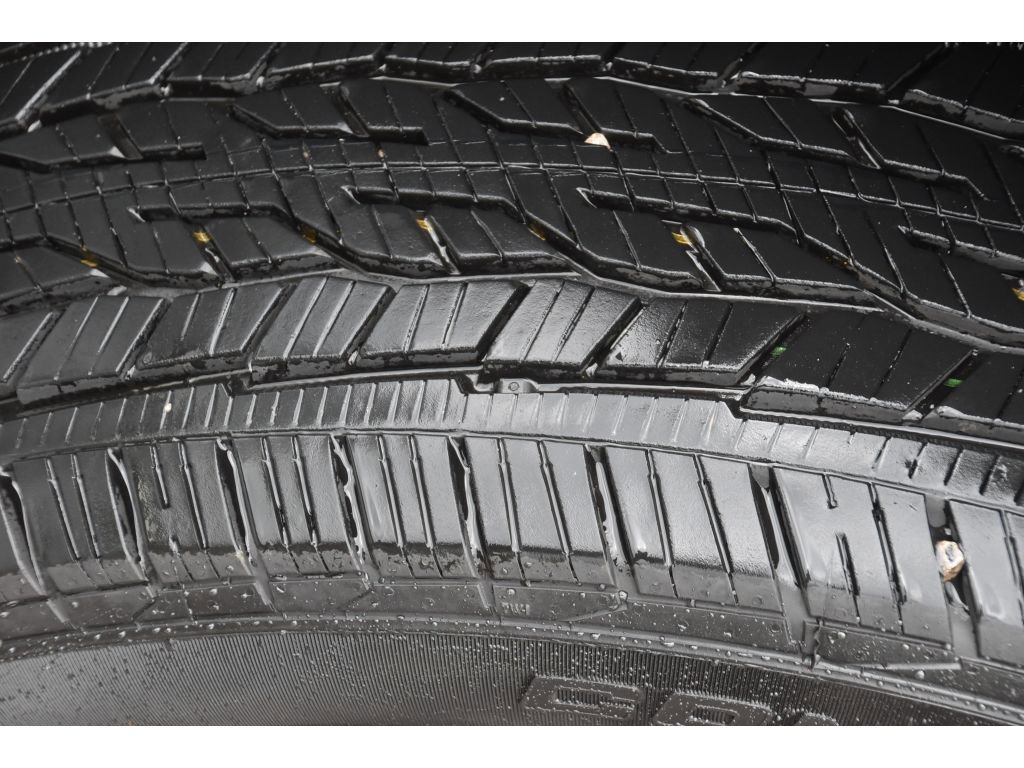 Used 2025 Buick Enclave Avenir w/ Super Cruise Package AWD/4WD image 11