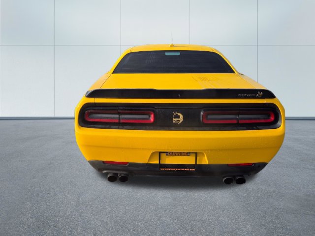 Used 2017 Dodge Challenger R/T Scat Pack w/ Leather Interior Group RWD image 6