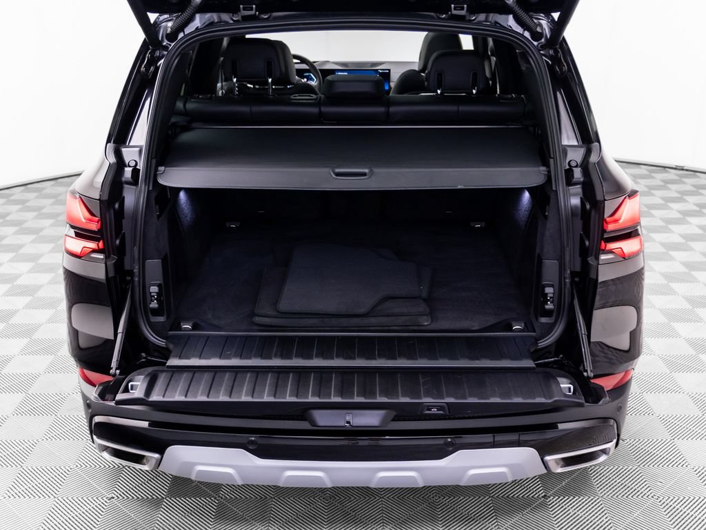 Used 2024 BMW X5 xDrive40i w/ Premium Package AWD/4WD image 33