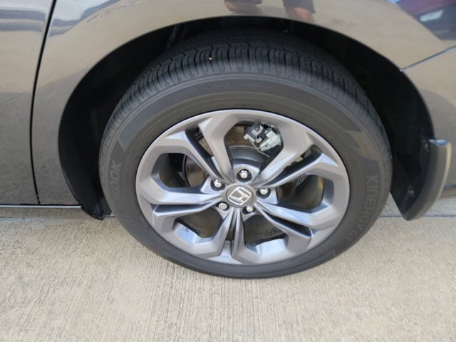 Used 2024 Honda Accord EX-L image 9