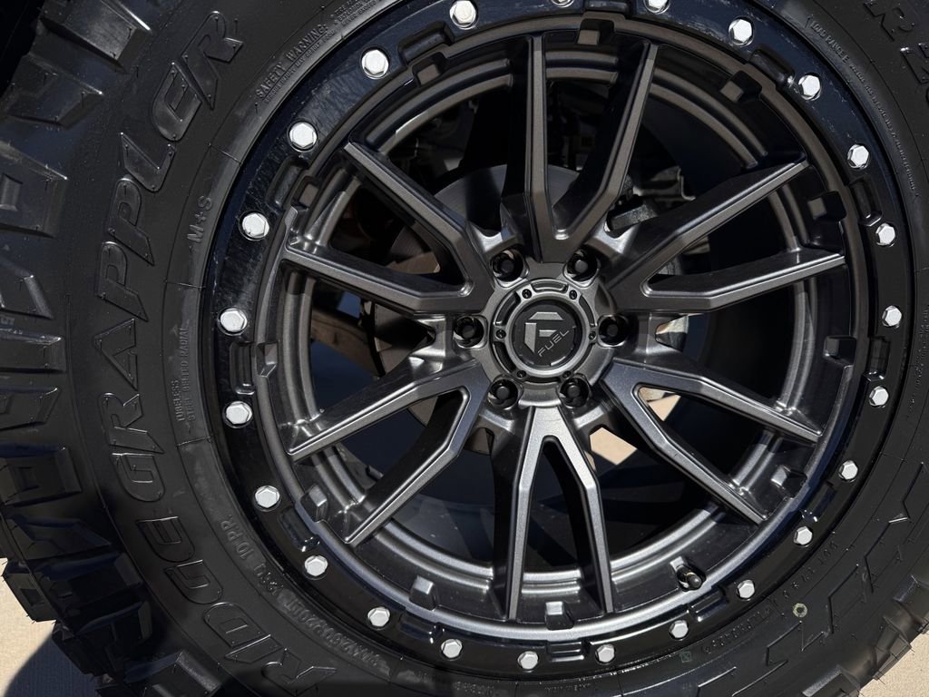 Used 2022 Ford Bronco Black Diamond image 9