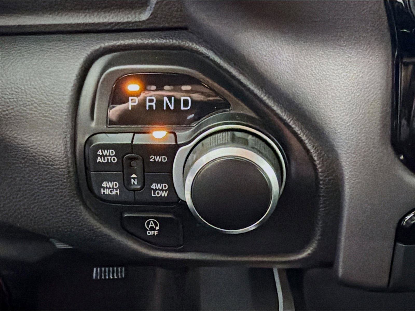 Used 2022 RAM 1500 Big Horn AWD/4WD image 18