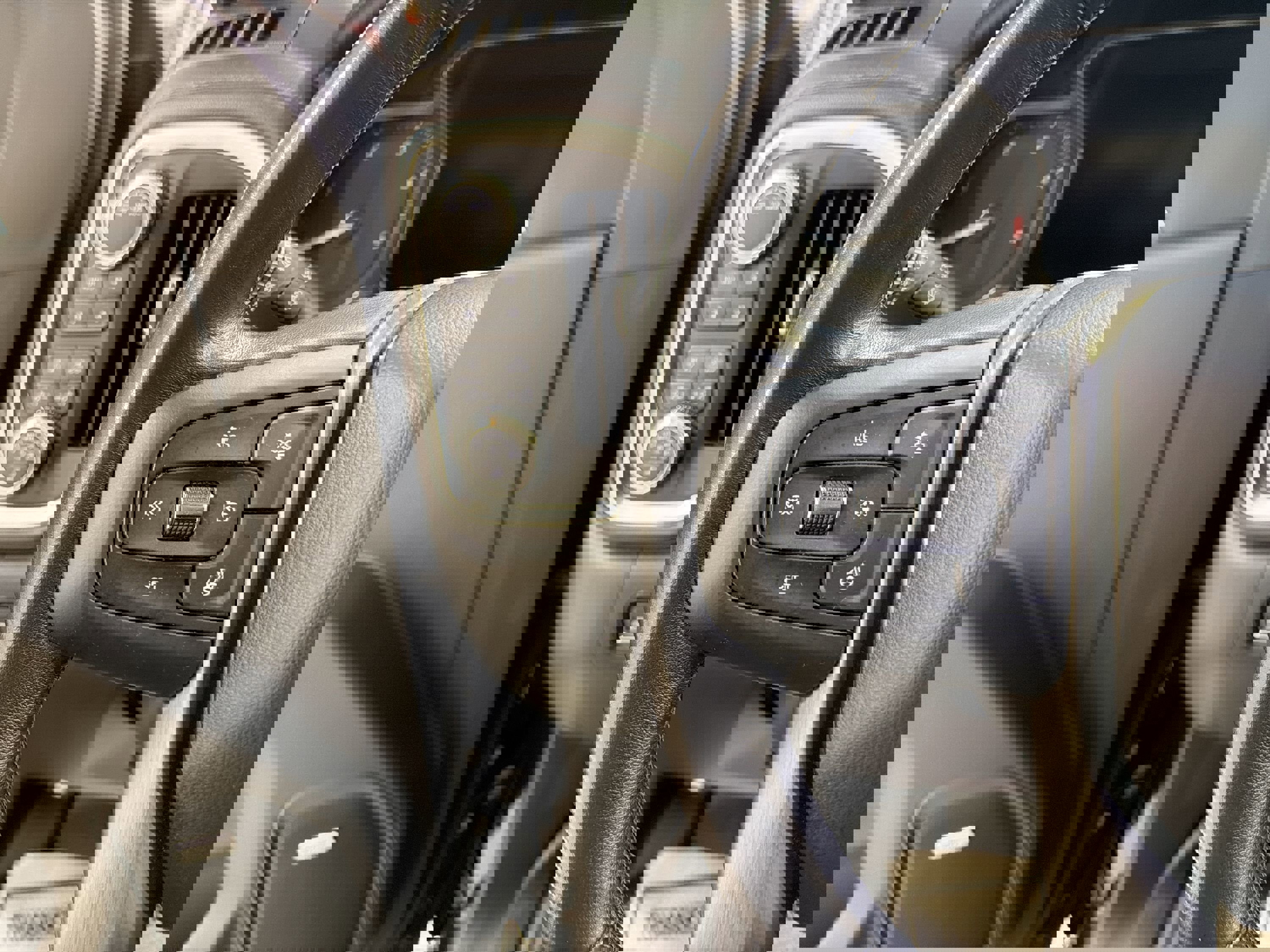 Used 2022 GMC Sierra 2500 Denali w/ Denali Black Diamond Edition image 14