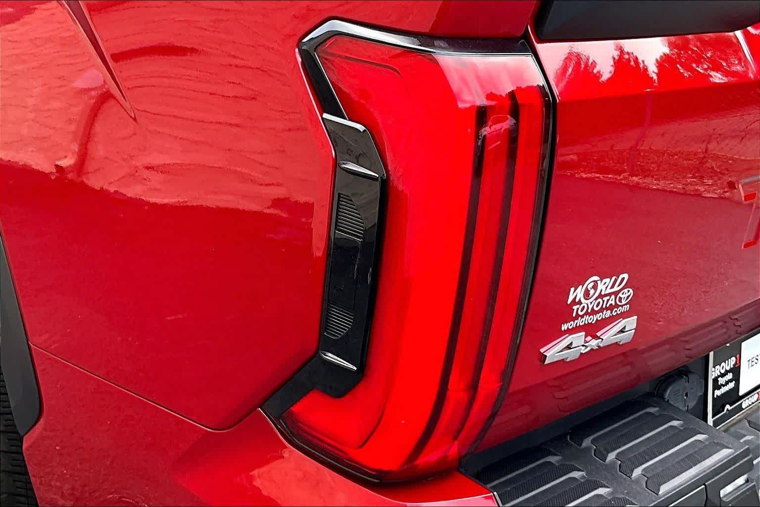 Used 2024 Toyota Tundra SR5 w/ SR5 Convenience Package AWD/4WD image 29