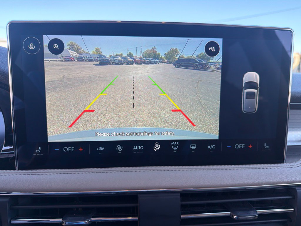 Used 2023 Lincoln Corsair AWD image 20