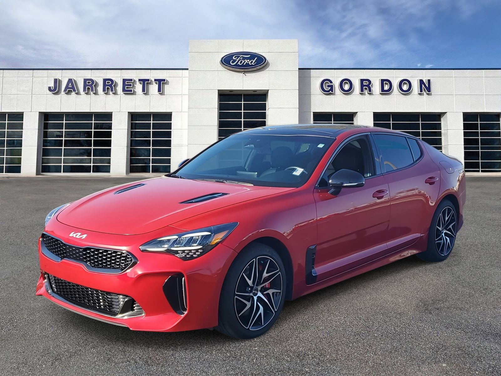 Used 2023 Kia Stinger GT-Line w/ Sun & Sound Package image 2